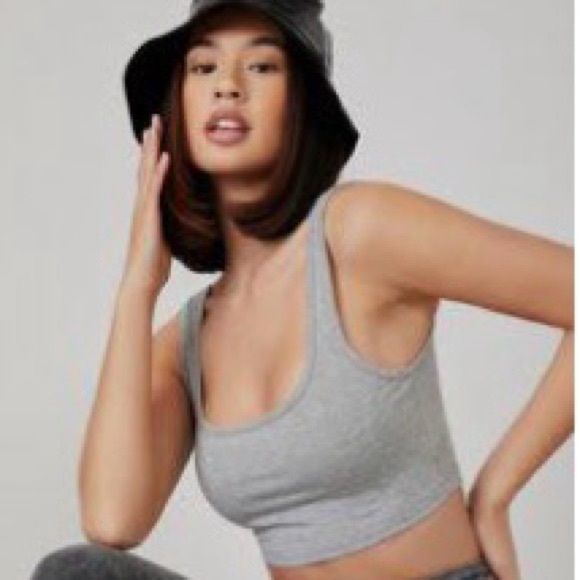 SHEIN Gray Tank Crop Top – Casual  Fitted Summer Essential - Picture 1 of 5